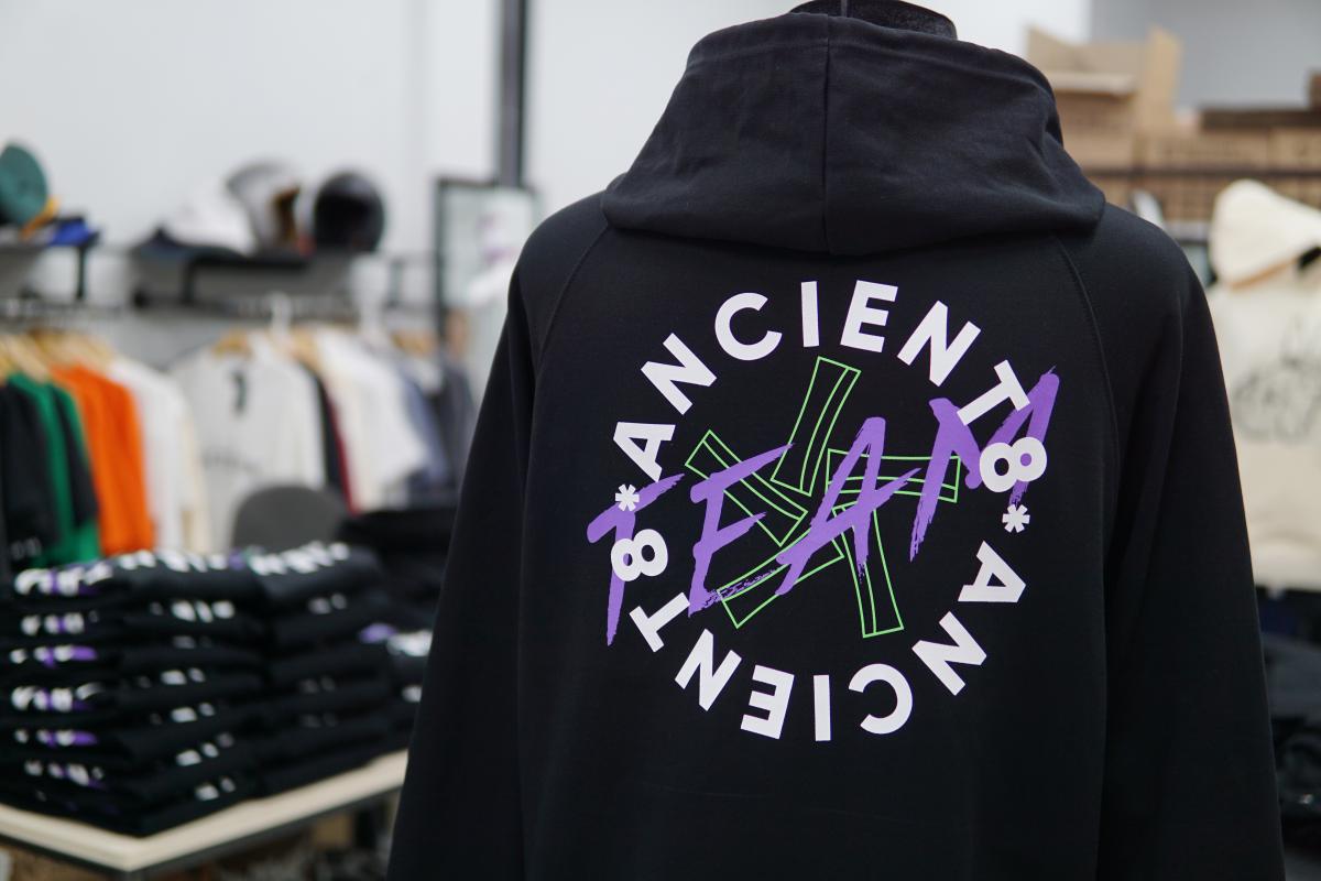 Hoodie Ancient8 #1