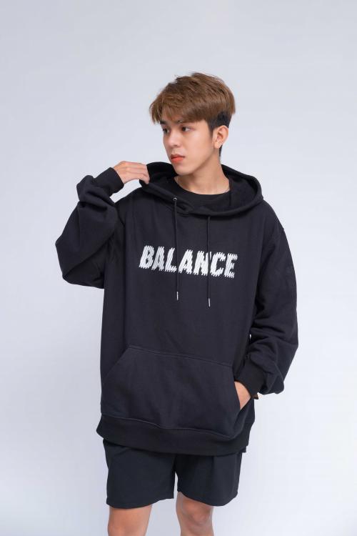 Hoodie Oversized Nam Balance R&G