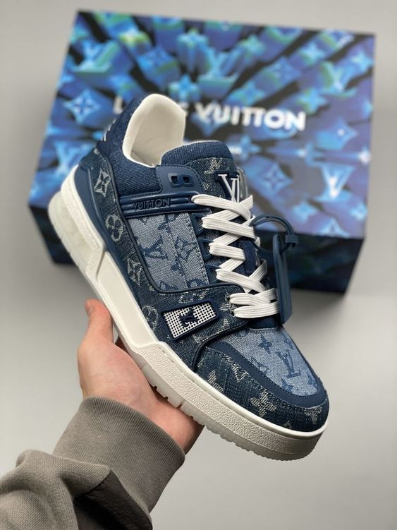 LV Trainer-Vietnamclothing.jpg